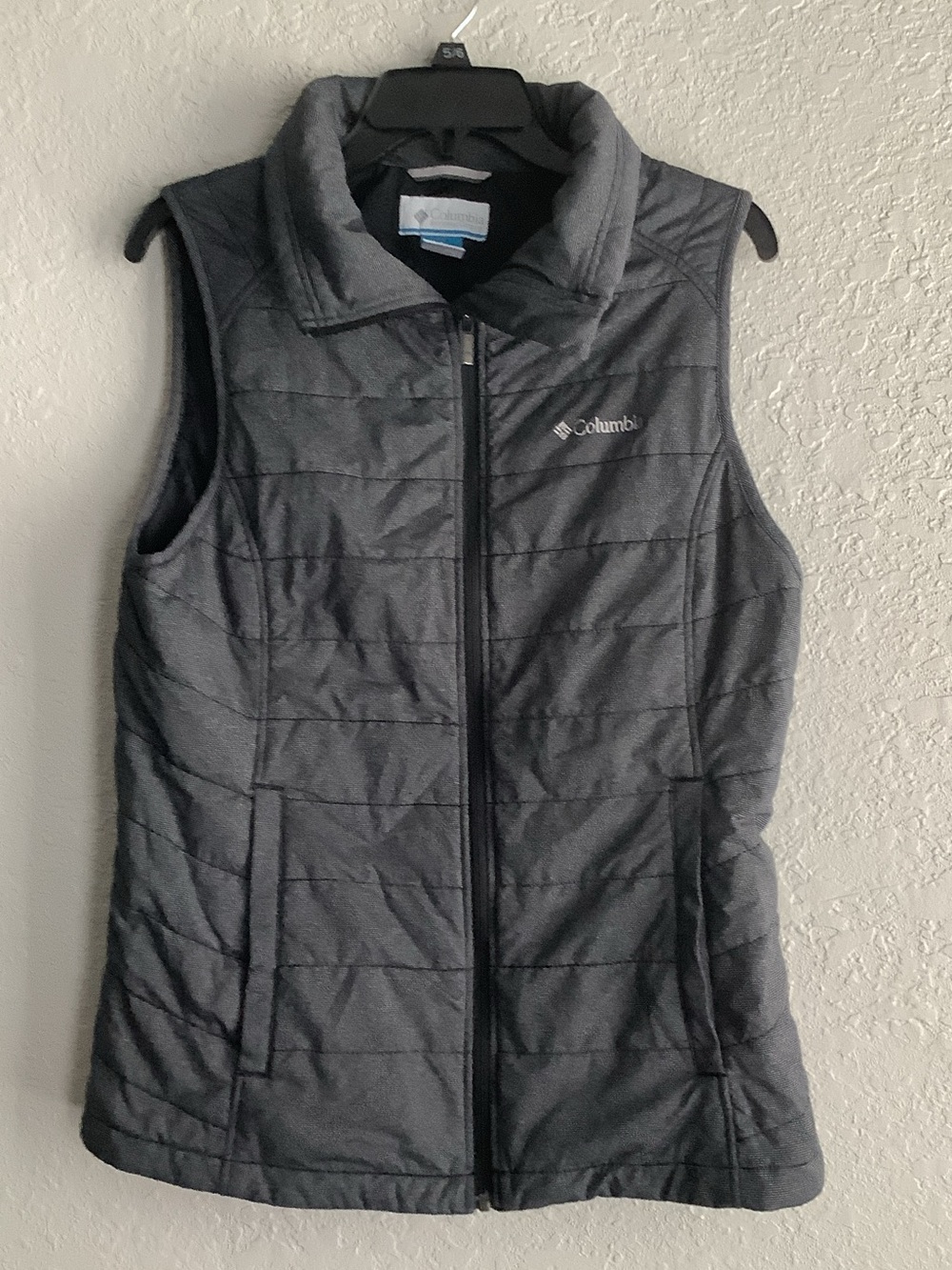 Columbia Women's Dark Gray Quilted Vest